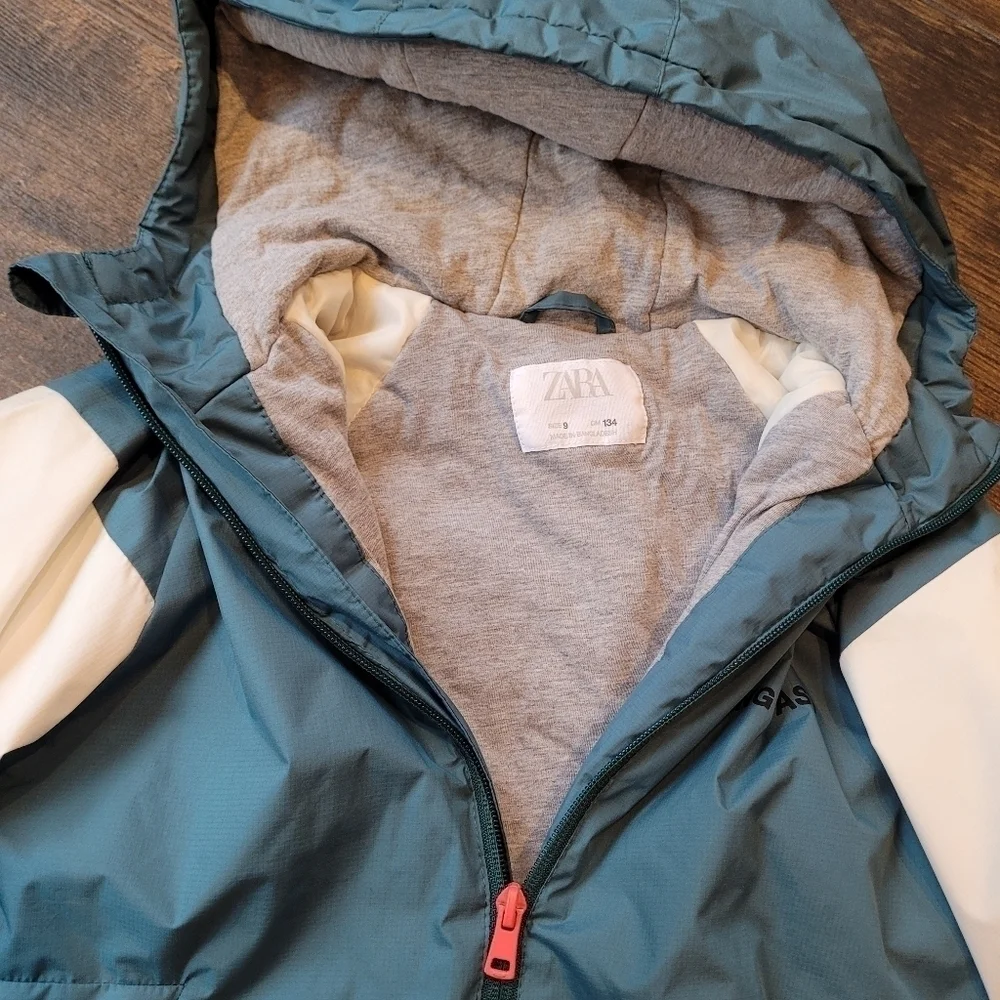 Zara Boys Frisbee Club Zip Up Hooded Lined Rain Jacket Coat Size 9